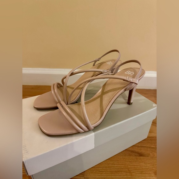 BP Billy Strappy Sandal Faux Leather Nude Spring Women Heels Size 8.5 - Picture 2 of 4